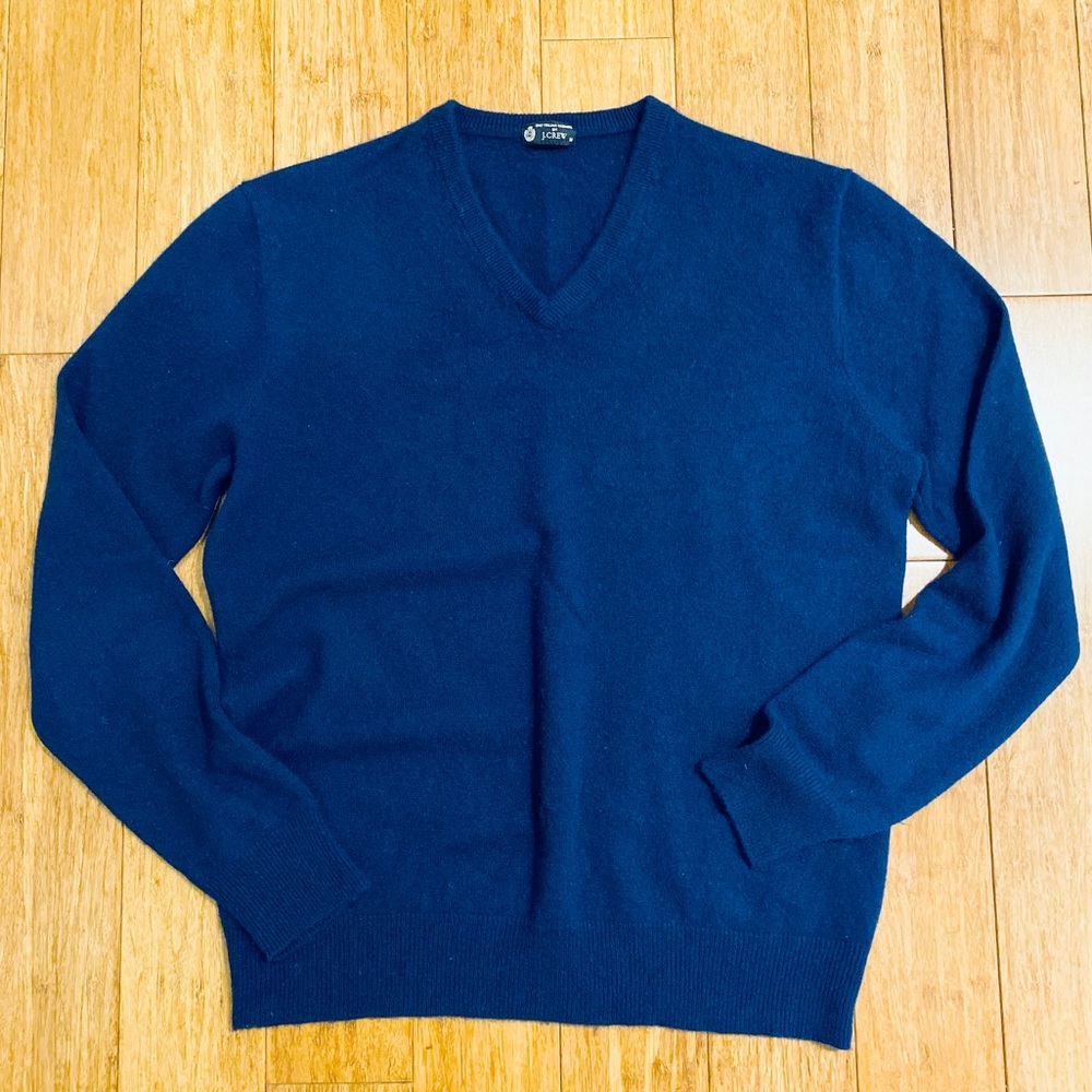 Men’s blue cashmere JCrew sweater